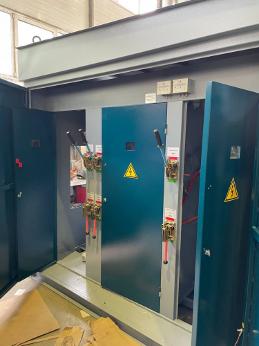 Киосковая комплектная трансформаторная подстанция в металлическом корпусе (КТПН, КТПП) 